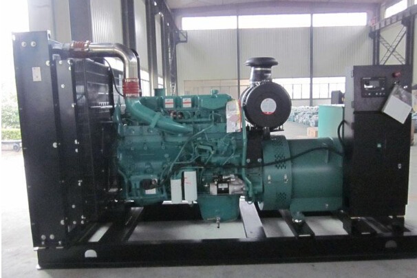 郑州二手常柴300kw大型柴油发电机组